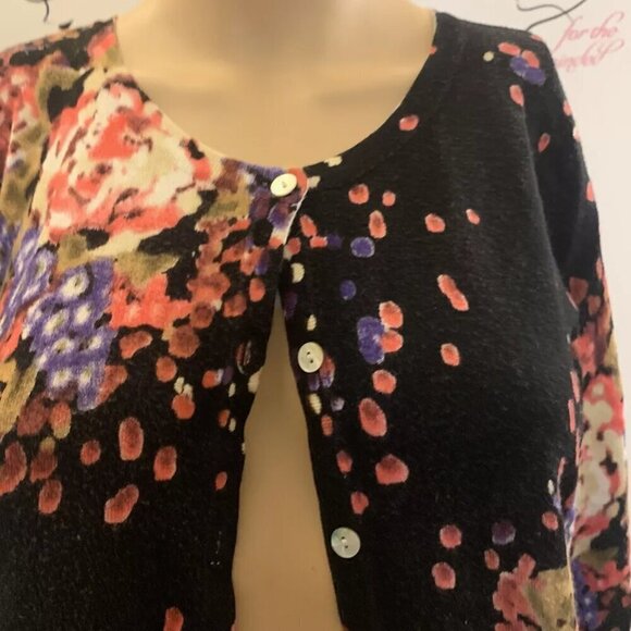 Joseph A. Sz Medium. Cardigan Button Up Sweater. Rayon/nylon. 3/4 Sleeve. B86 - Picture 4 of 5